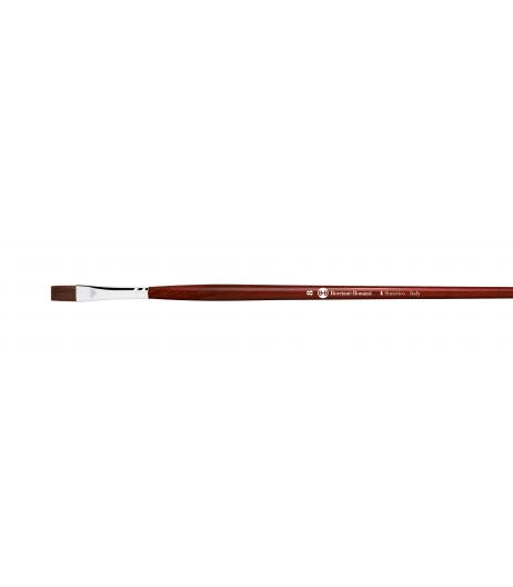Series 4 flat brush with dark-red violet synthetic fibre and long handle.